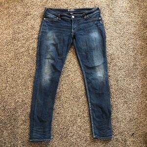 Silver Brand Suki Skinny Jeans